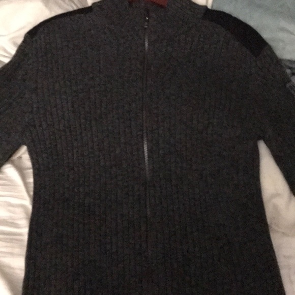 Calvin Klein zip up sweater - Picture 5 of 5
